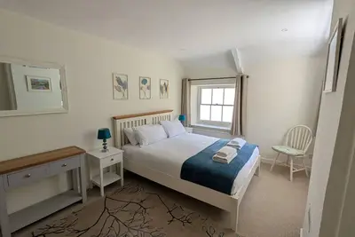 Image de Maison-Classique-Salle de bain privée séparée
