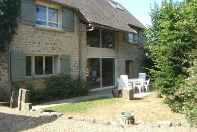 Image de Ancienne grange située dans un des plus beaux villages fleuris classés 4 Fleurs