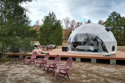 Image de Luxury Stargazing Glamping Dome near Littleton - Lake Gaston, Nc!