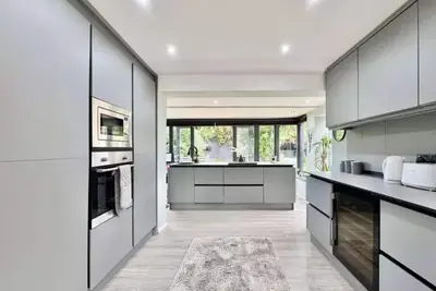 Image de Entire luxury 3 bedroom house available for short and long stays