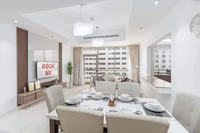 Image de Spacious 2 Bed in Al Barsha Sleeps 4 with Balcony