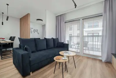 Image de Nawrot 34 | Łódź | Atmospheric Studio | Smart Tv