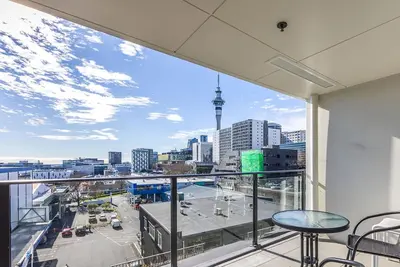 Image de Spacious 3br in Auckland Cbd w Parking, City Views
