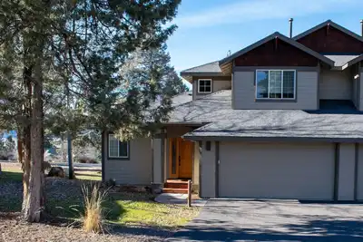 Image de 3-bedroom condo in the charming, serene Running Y Ranch Resort, Klamath Falls