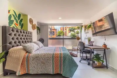 Image de Cozy Spring Flat in Laureles Medellin