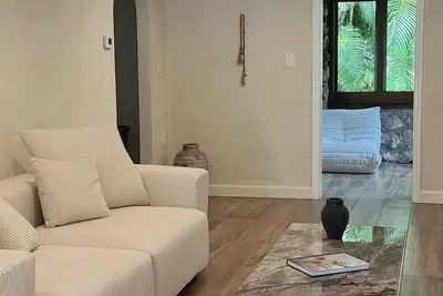 Image de Stylish Home + Tropical Oasis 5 Mins From Downtown Fort Myers