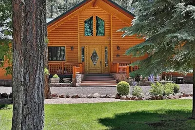 Image de Family-friendly Pinetop cabin on Pinetop Country Club golf course