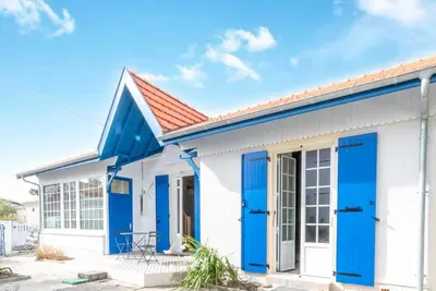Image de Villa Albertine-Maison de charme au cœur de l’Aiguillon, à deux pas de la plage