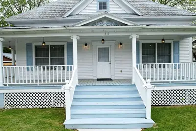 Image de Beautiful House in Johnson City