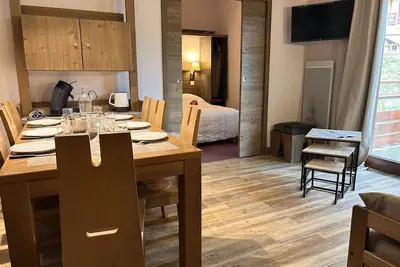 Image de Spacieux 4 pièces à Risoul 1850, 8 couchages, proche pistes
