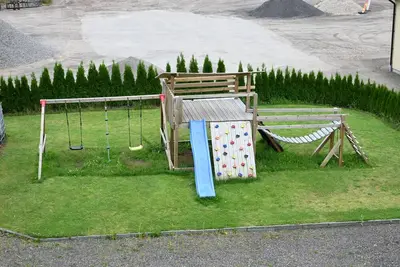Image de Cozy accommodation 10 minutes from Askaken lake in Lidhult (Private room) in accommodation (villa)