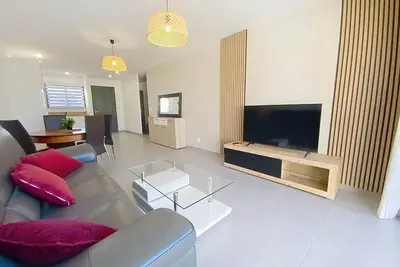Image de villa parfaite pour séjours en famille avec piscine  et à 15 min du cap d'Agde