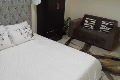 Image de Escape to comfort\n 2-bedroom apartment with WiFi, Ac in fabulous Abu Dhabi