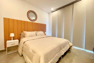 Image de Modern apartment with beach access