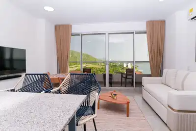 Image de Modern 2 bedroom apartment with ocean view