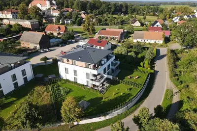 Image de Brisare - Stylish 125 m² vacation apartment with garden for people & dogs
