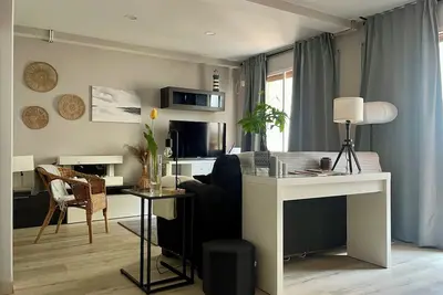 Image de D'Moda lodging. Bright apartment in the center of Ribadeo.