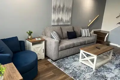 Image de Charming 2-bedroom condo in fantastic Flat Rock with WiFi, Ac