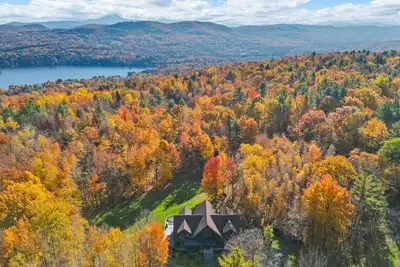 Image de Huge Log Cabin by Lake • 22 Ppl