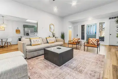 Image de Exquisite 4 Bed Great Location