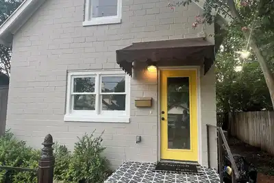 Image de Charming 2-bedroom cottage on the Square in Georgetown