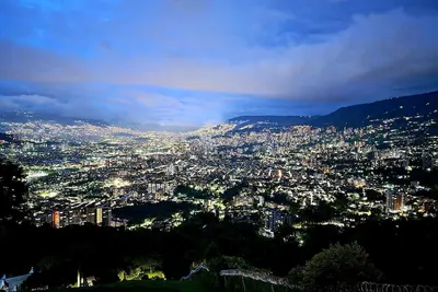 Image de Modern Panoramic Luxury Mansion with the best Vip Viewpoint in Medellín
