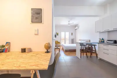 Image de Compact & Cozy Flat in Trendy Area