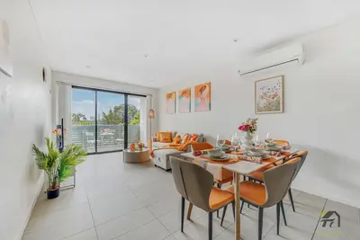 Image de Homebush3房可住7人配套厨房大公寓
