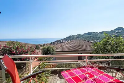 Image de Joli appartement pour 4 personnes avec climatisation, Wifi, Tv, terrasse et parking