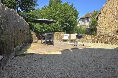 Image de Maison dans village - Terrasse -Jardin -