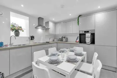 Image de Station Stopover | By My Getaways