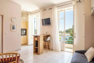 Image de Le repaire de Petit Jean