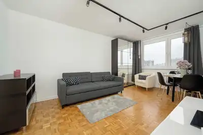 Image de Gwarecka Cosy Apartment Near Park and Pond by Noclegi Renters