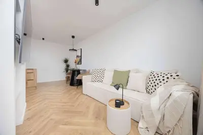Image de Targowa 26/30 | Warsaw | Cosy Apartment | Balcony