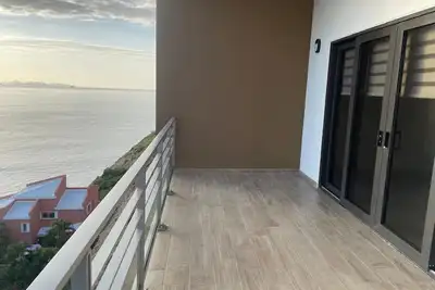 Image de Charming 2-bedroom apartment for 6 people, with Ac, WiFi in  Sint Maarten