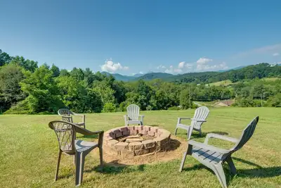 Image de Scenic Asheville Area Retreat: Hot Tub & Game Room