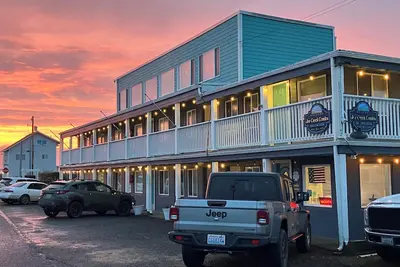 Image de Quiet condo with WiFi in Pacific Beach. Less than 5 minutes to the beach.