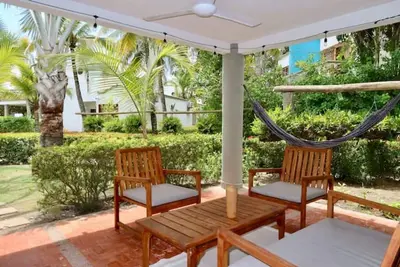 Image de Villa with a view of the the sea and 50 meters away Gated community
