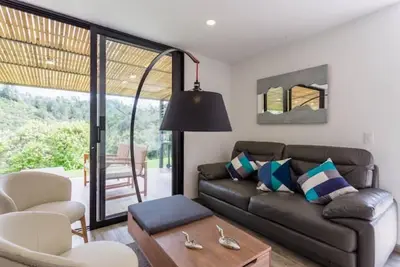 Image de Deluxe 2-bedroom villa with jacuzzi