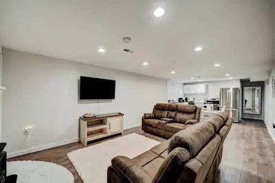 Image de Bright & Spacious 3-bedroom Apartment in Orem with WiFi, Ac, In-Unit Laundry