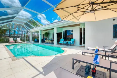 Image de Villa Heaven On Earth – Water View | Boat Rental + Tours Voucher Incl.