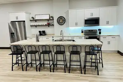 Image de Newly Renovated 2-bedroom apartment in charming Dyersville, Ia
