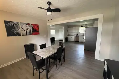 Image de 3br home-Near Hospital & Shops