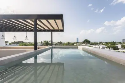 Image de Stylish Haven with pool by Lahos