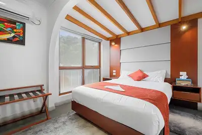 Image de Oakleigh House: prime location Just 700 metres from Burnie's city, free parking