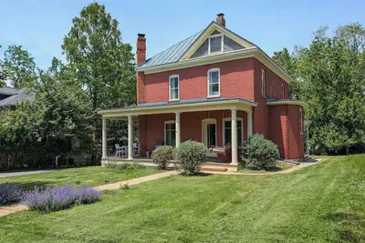 Image de Historic Queen Anne Home w/ Modern Comforts