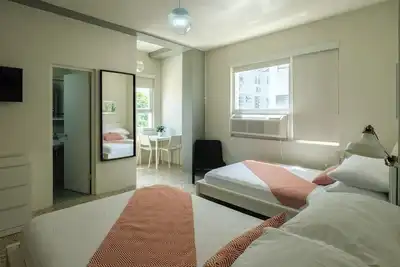 Image de Pet Friendly | Near The Beach | Free Parking | Air Conditioner