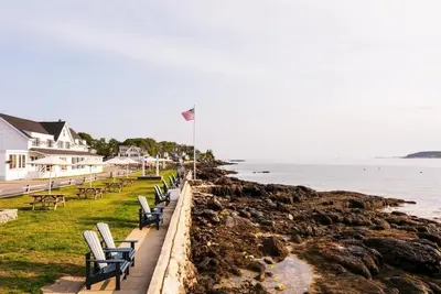 Image de Hatchard House Two-Bedroom Suite | Bluebird Ocean Point Inn | Private Beach