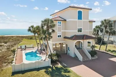Image de A Dream to Sea, beach-front, private pool, dog friendly