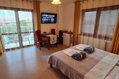 Image de Captain's Villa * River View * Superior Double Room with Private Bathroom and Balcony